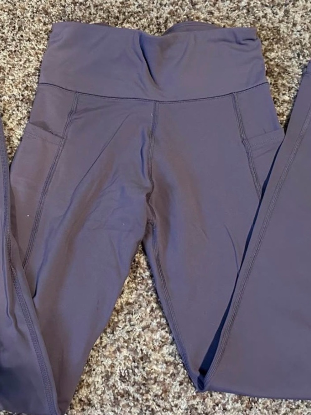 Aeropostale High-Waist Leggings in Dark Purple with Side Pockets